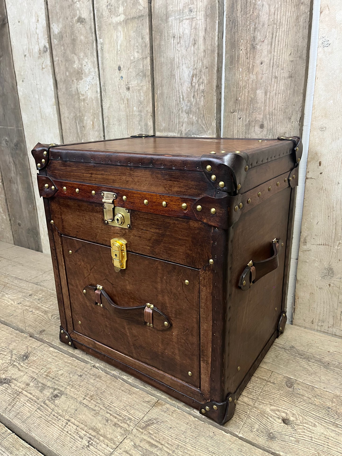 Double Compartment Drawer