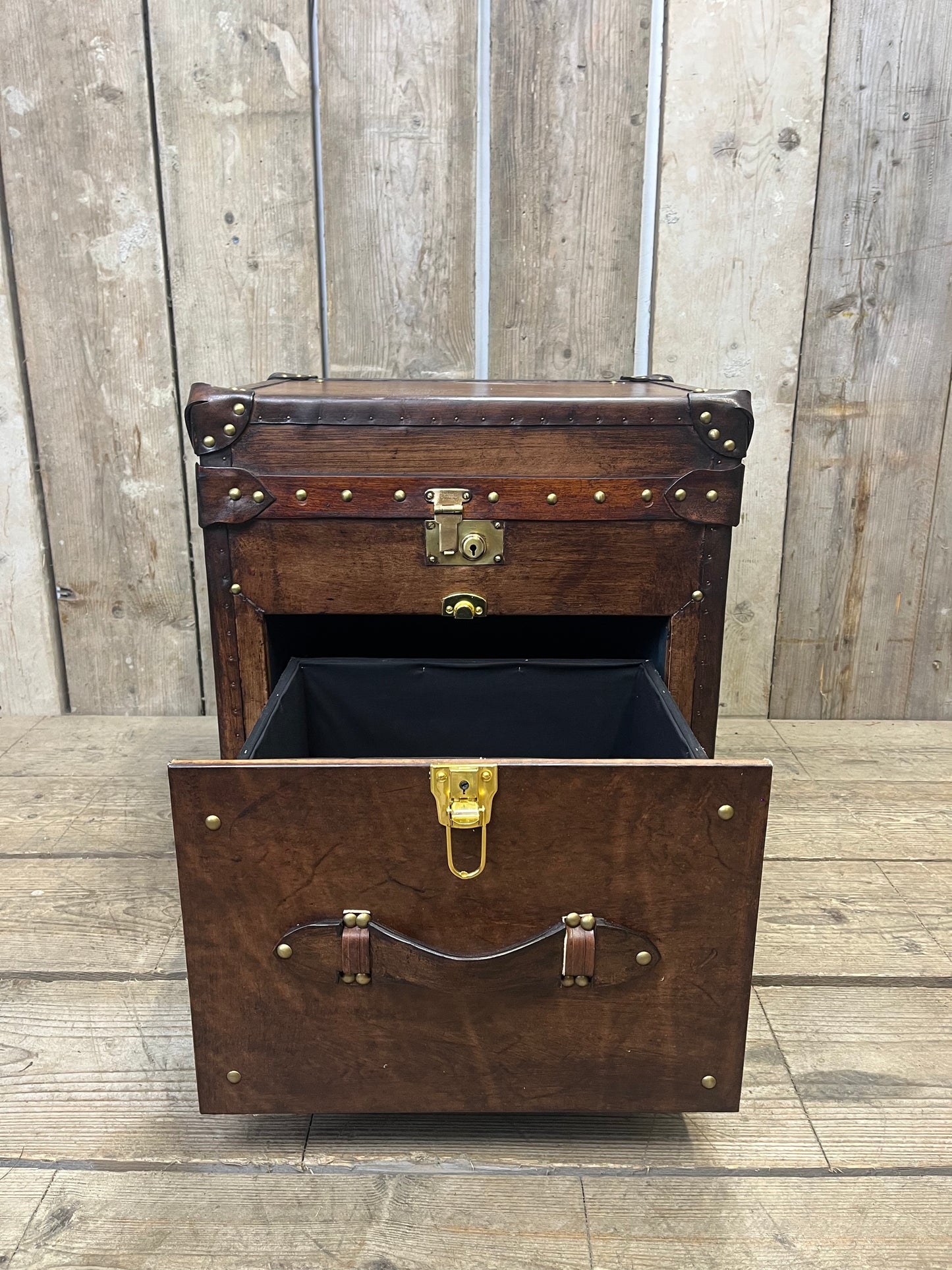 Double Compartment Drawer