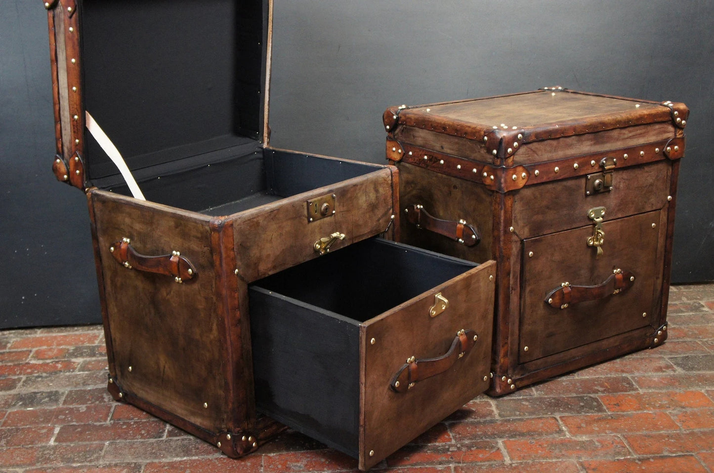 Single Drawer Dark Tan Trunks